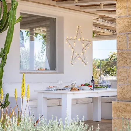 Leukos, Dimora Di Charme