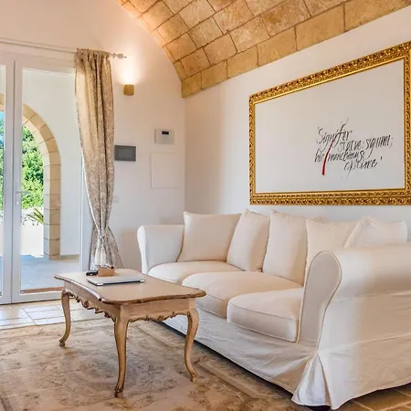 Leukos, Dimora Di Charme Villa *