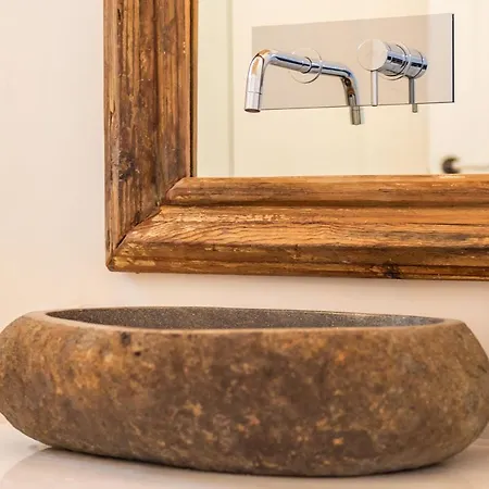 Leukos, Dimora Di Charme Villa Salve