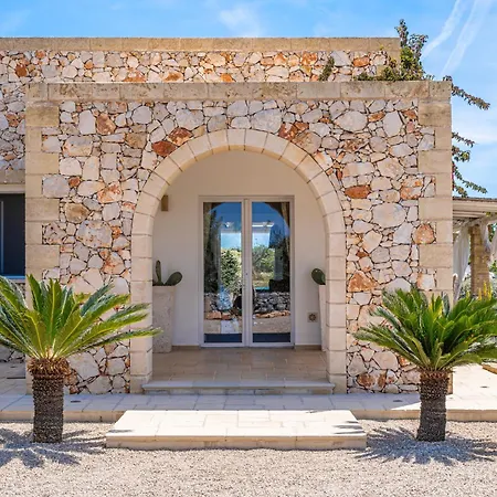 Leukos, Dimora Di Charme Villa Salve