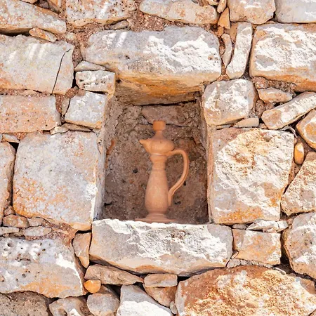 Leukos, Dimora Di Charme Villa